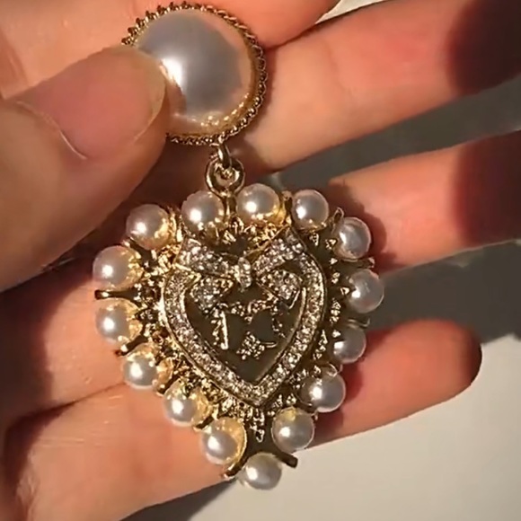 New vintage baroque heart earrings - Picture 2 of 2